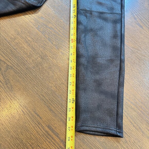 Hue Black Faux Leather Patterned Legging - Picture 8 of 8